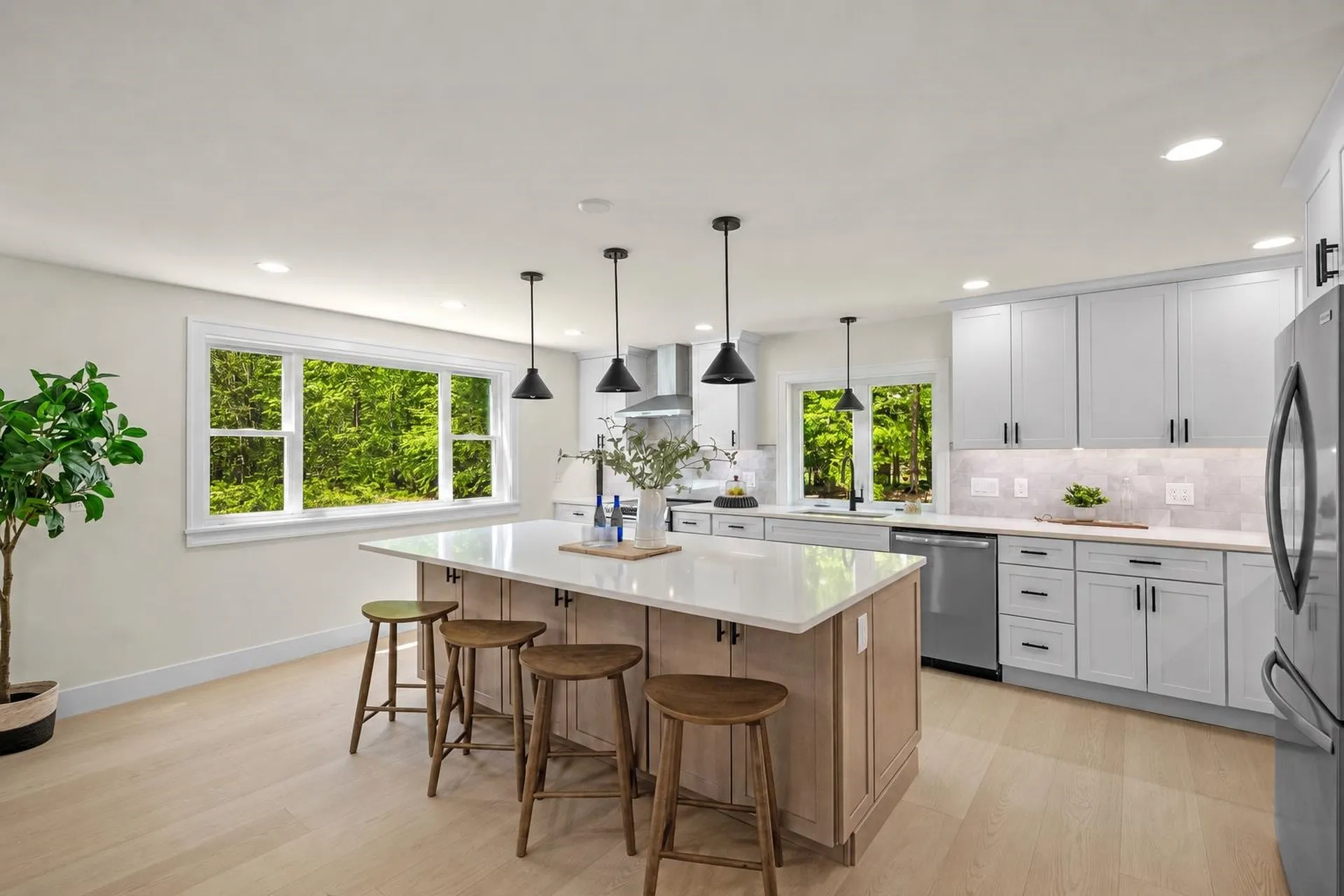 20 Hawkewood Road Sandown NH 03873