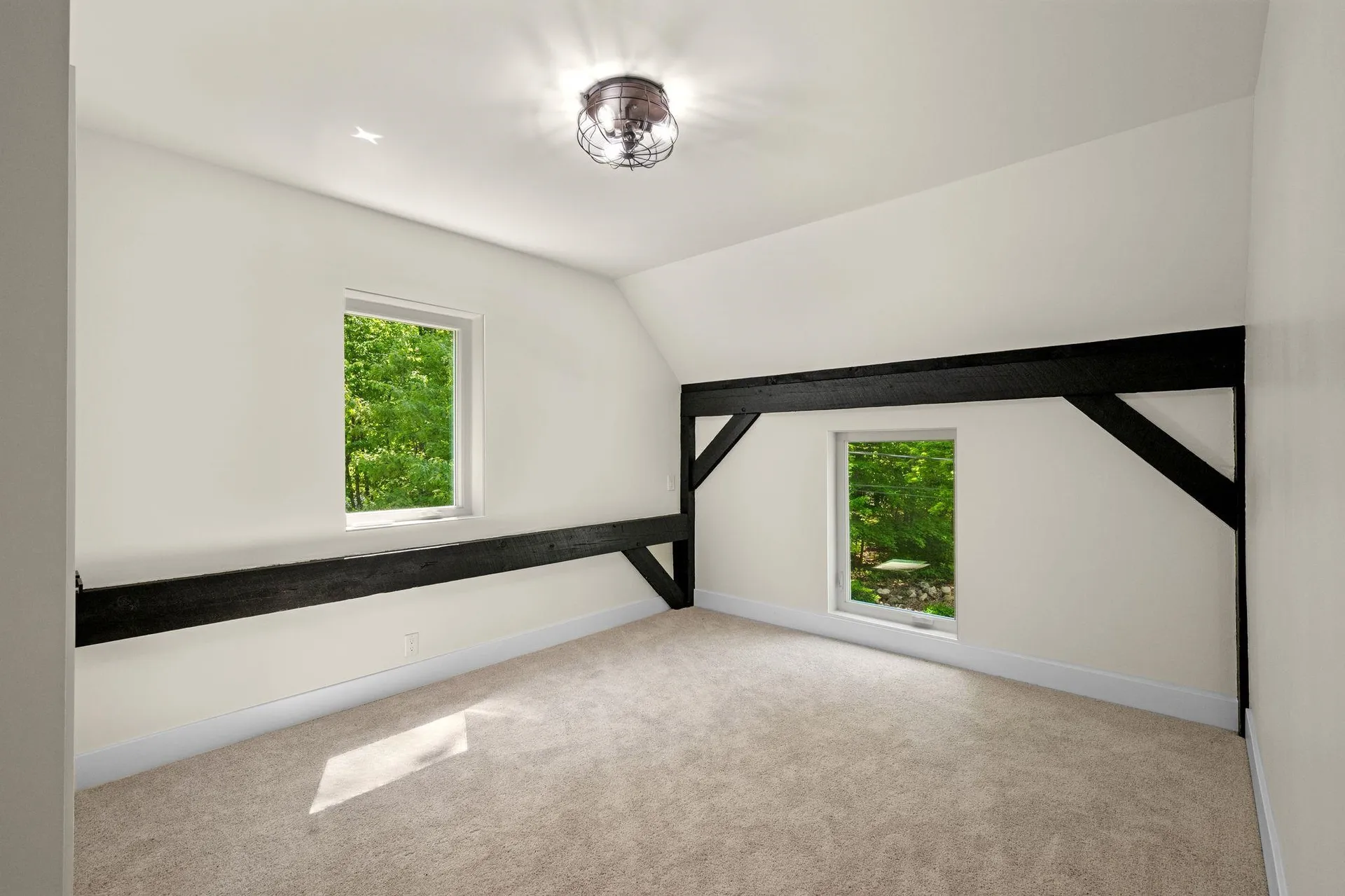 20 Hawkewood Road Sandown NH 03873