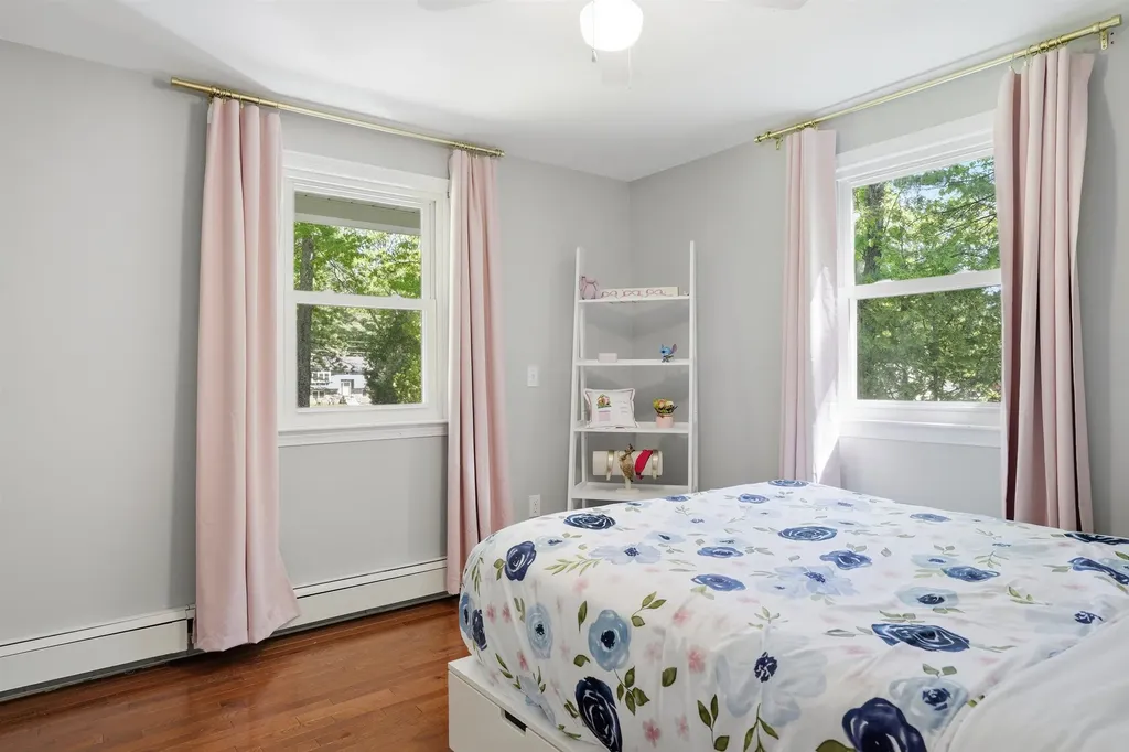 5 Dattilo Road Derry NH 03038