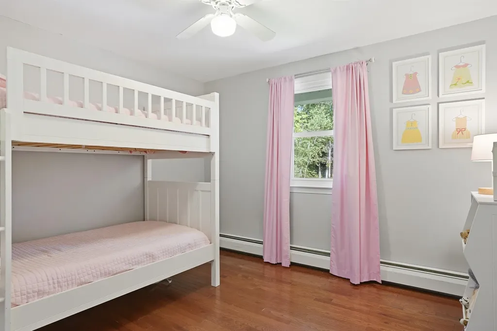 5 Dattilo Road Derry NH 03038