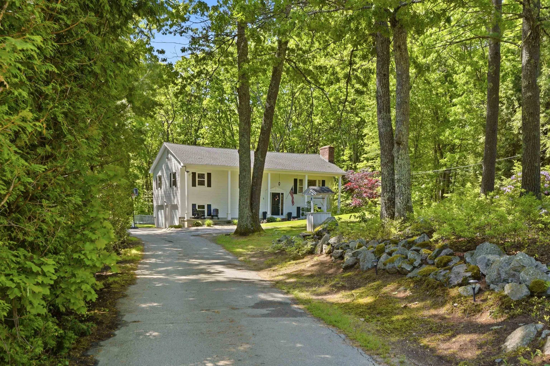 5 Dattilo Road Derry NH 03038