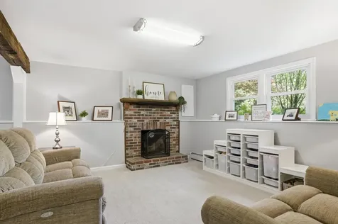 5 Dattilo Road Derry NH 03038