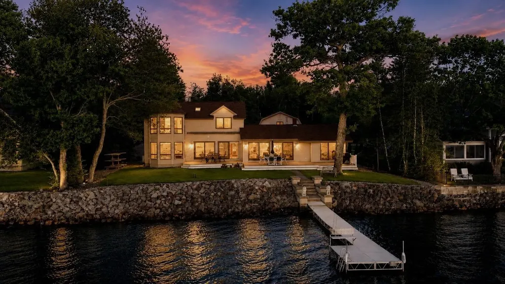 44 Long Sands Road Ossipee NH 03814