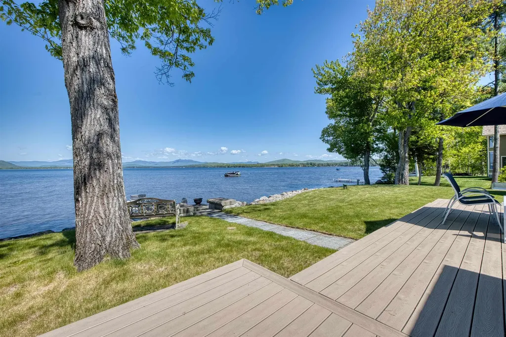 44 Long Sands Road Ossipee NH 03814