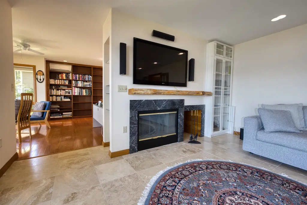 44 Long Sands Road Ossipee NH 03814