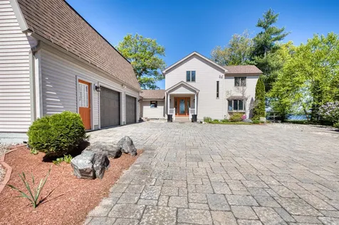 44 Long Sands Road Ossipee NH 03814