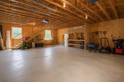 44 Long Sands Road Ossipee NH 03814