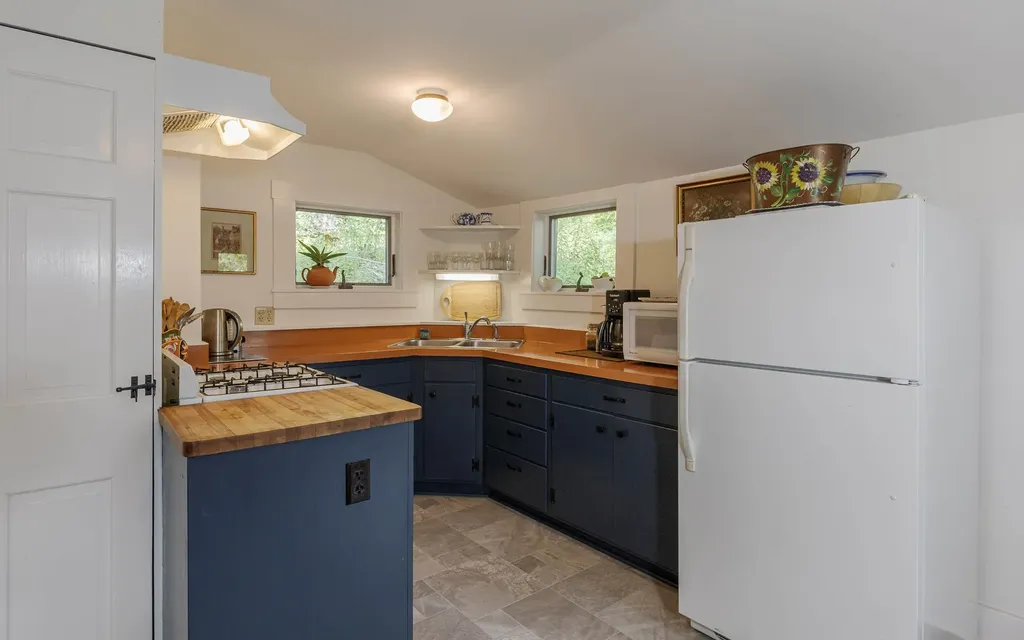 53 Hickory Ridge Road South Putney VT 05346