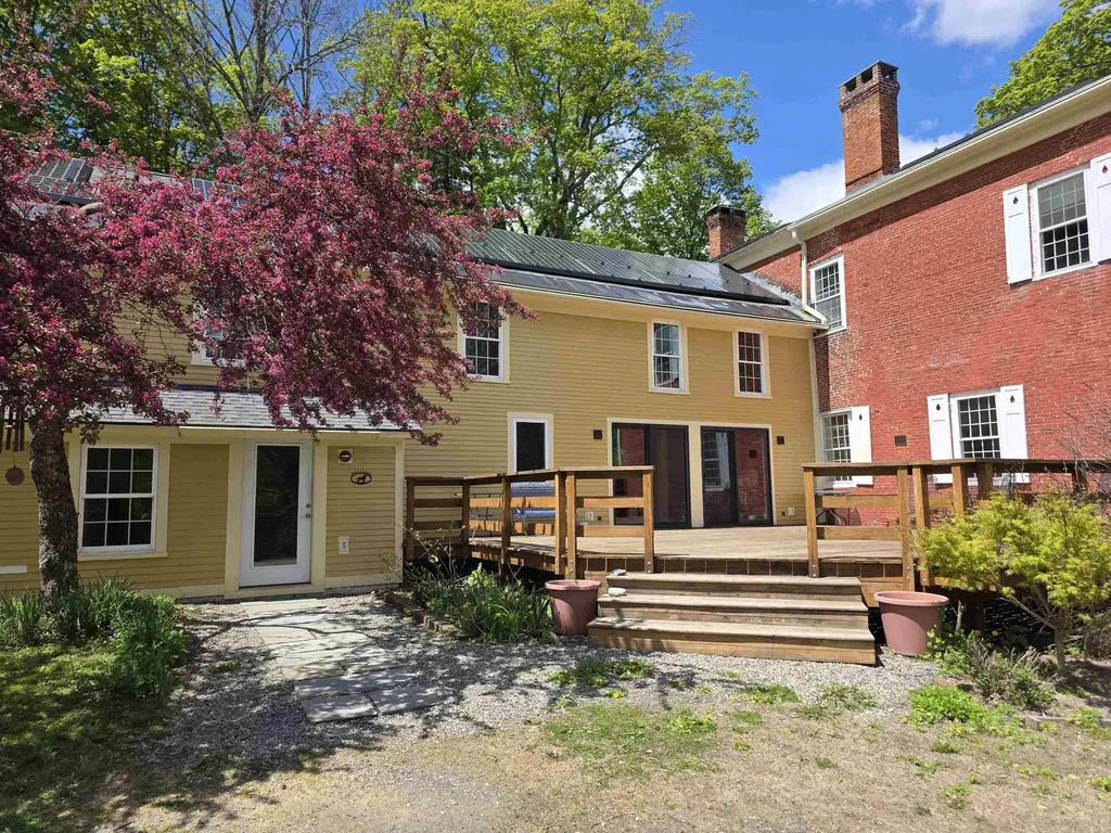 53 Hickory Ridge Road South Putney VT 05346
