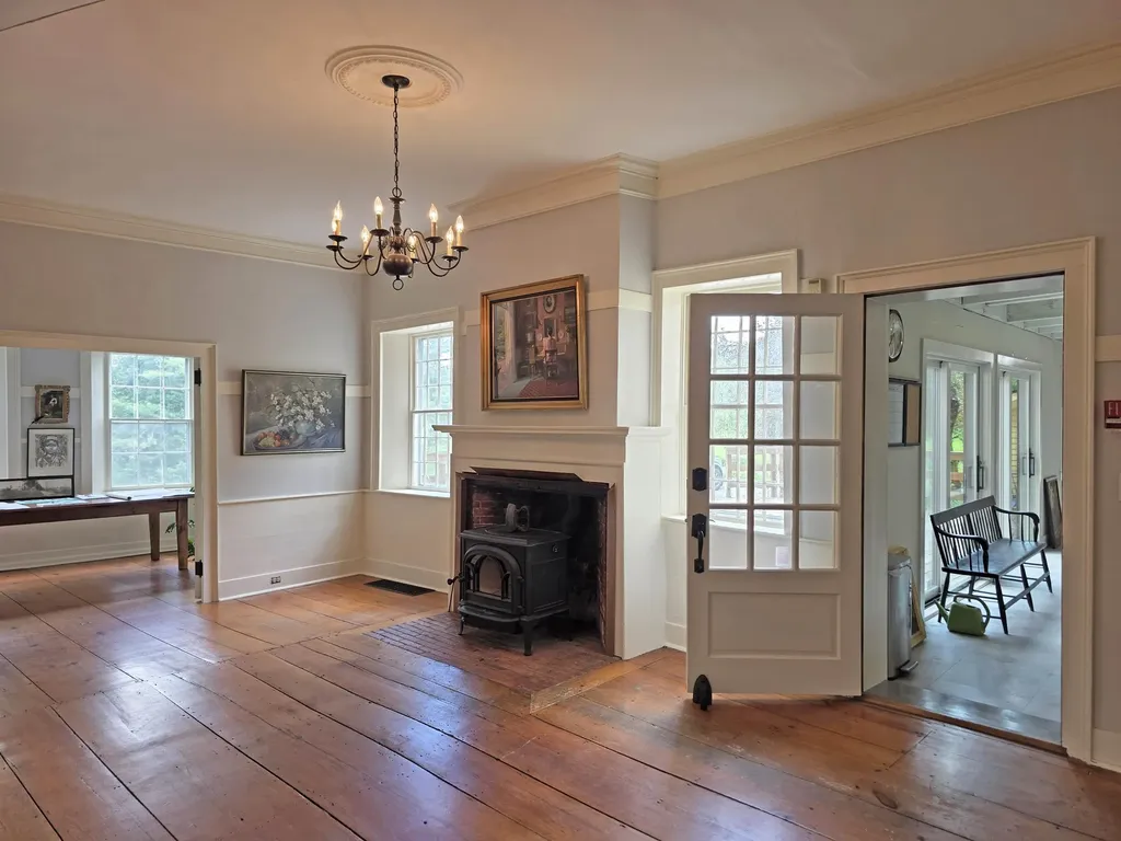 53 Hickory Ridge Road South Putney VT 05346