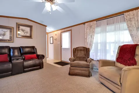 77 Hagop Road Salem NH 03079
