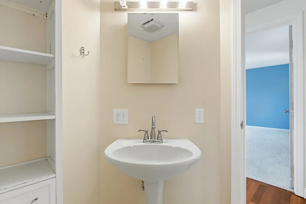 7 Meadow Drive North Berwick ME 03906