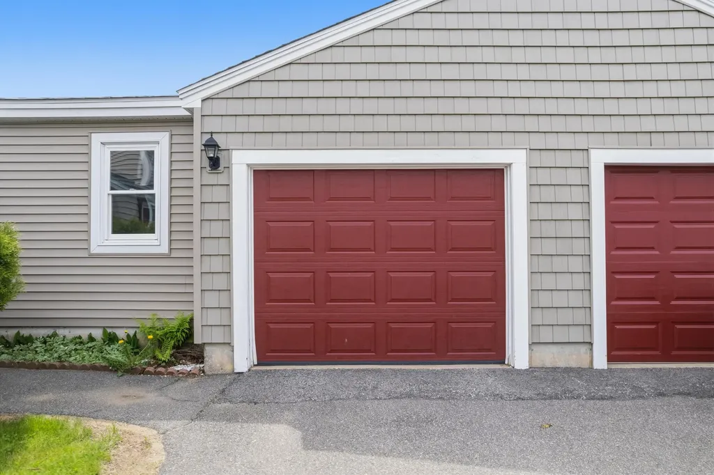 7 Meadow Drive North Berwick ME 03906
