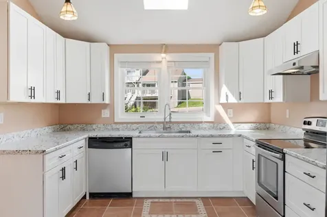 7 Meadow Drive North Berwick ME 03906