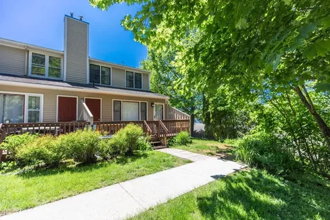 24 Staysail Way Portsmouth NH 03801