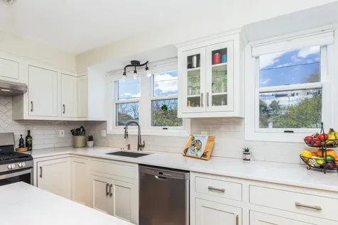 24 Staysail Way Portsmouth NH 03801