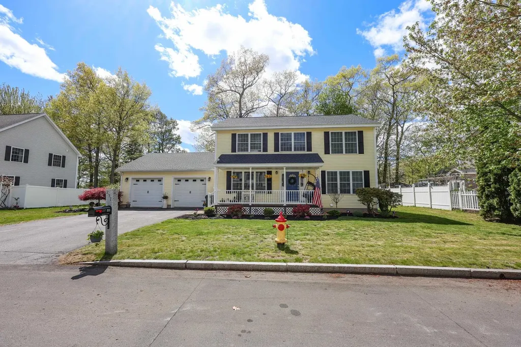 237 Stanton Street Manchester NH 03103