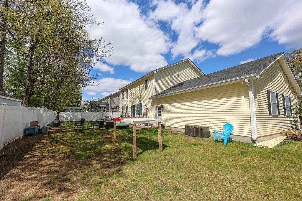 237 Stanton Street Manchester NH 03103