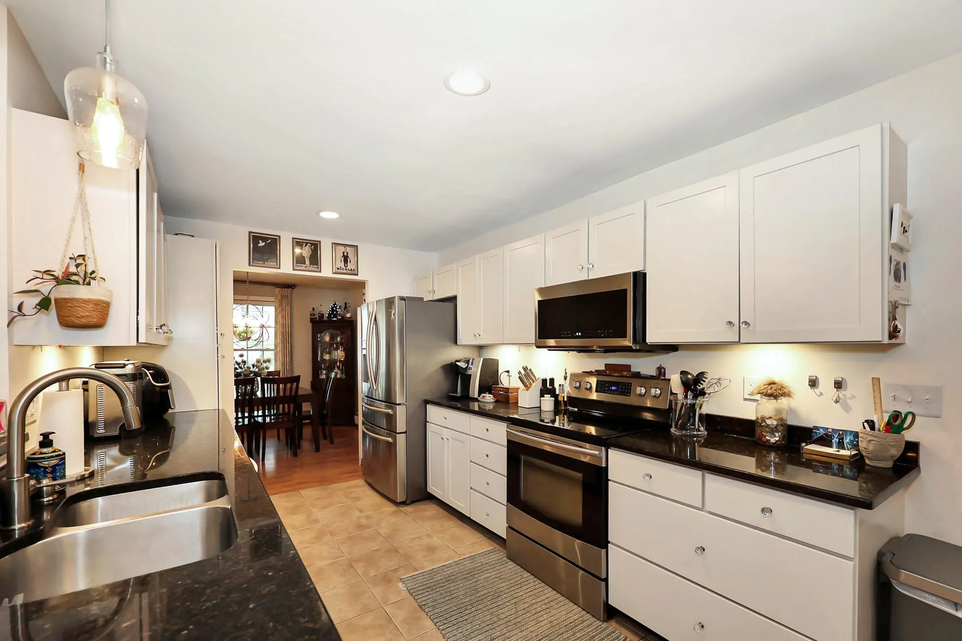 237 Stanton Street Manchester NH 03103