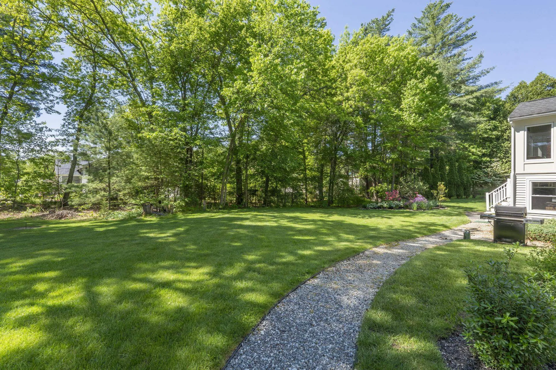 1 Cindy Avenue Salem NH 03079