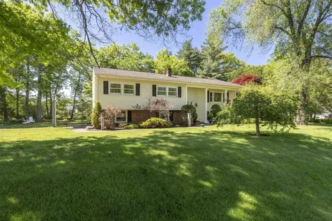 1 Cindy Avenue Salem NH 03079