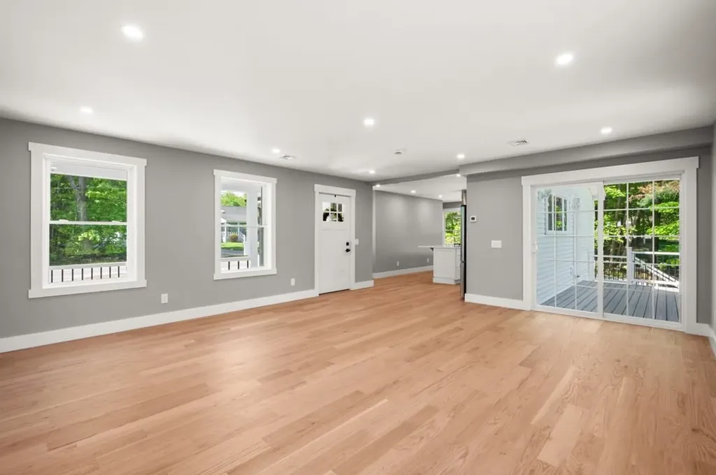 113 South Road Kensington NH 03833