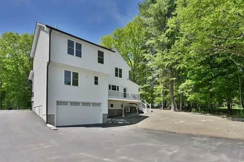 113 South Road Kensington NH 03833