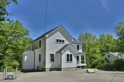 113 South Road Kensington NH 03833