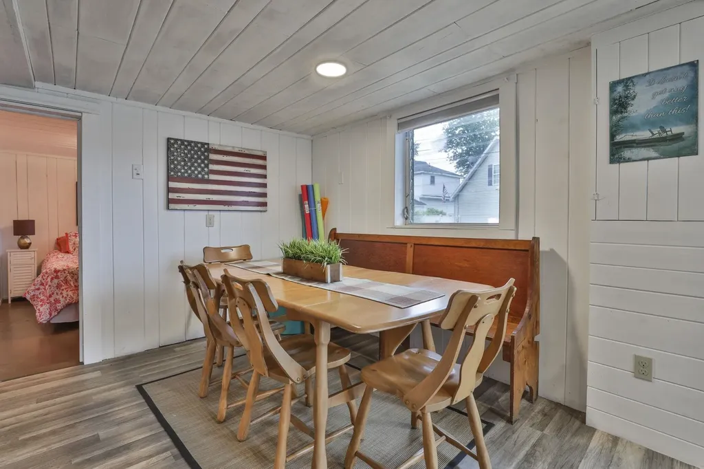 100-102 Tucker Shore Road Belmont NH 03220