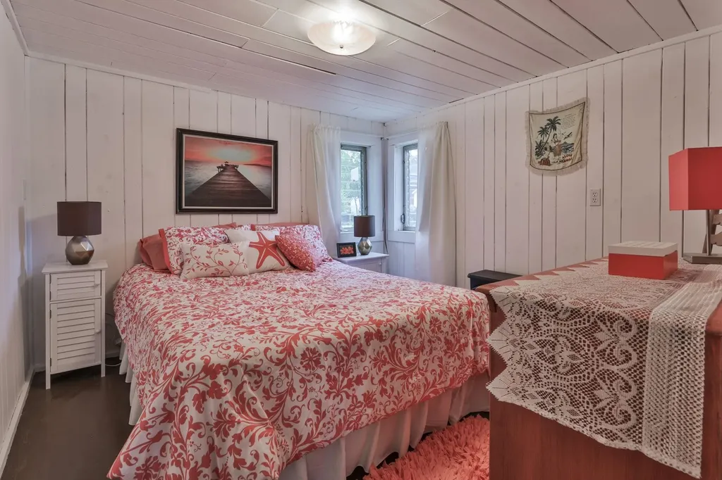 100-102 Tucker Shore Road Belmont NH 03220
