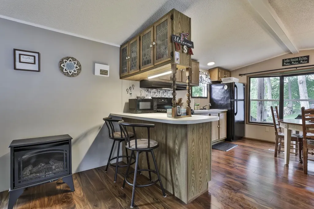 100-102 Tucker Shore Road Belmont NH 03220