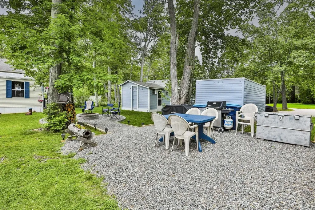 100-102 Tucker Shore Road Belmont NH 03220