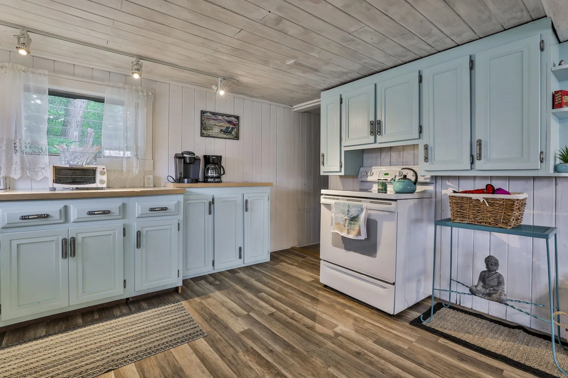 100-102 Tucker Shore Road Belmont NH 03220