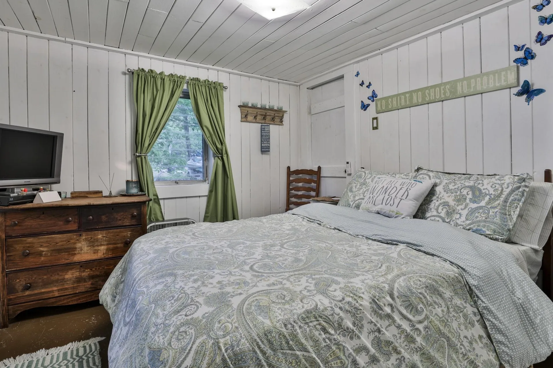 100-102 Tucker Shore Road Belmont NH 03220