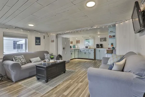 100-102 Tucker Shore Road Belmont NH 03220