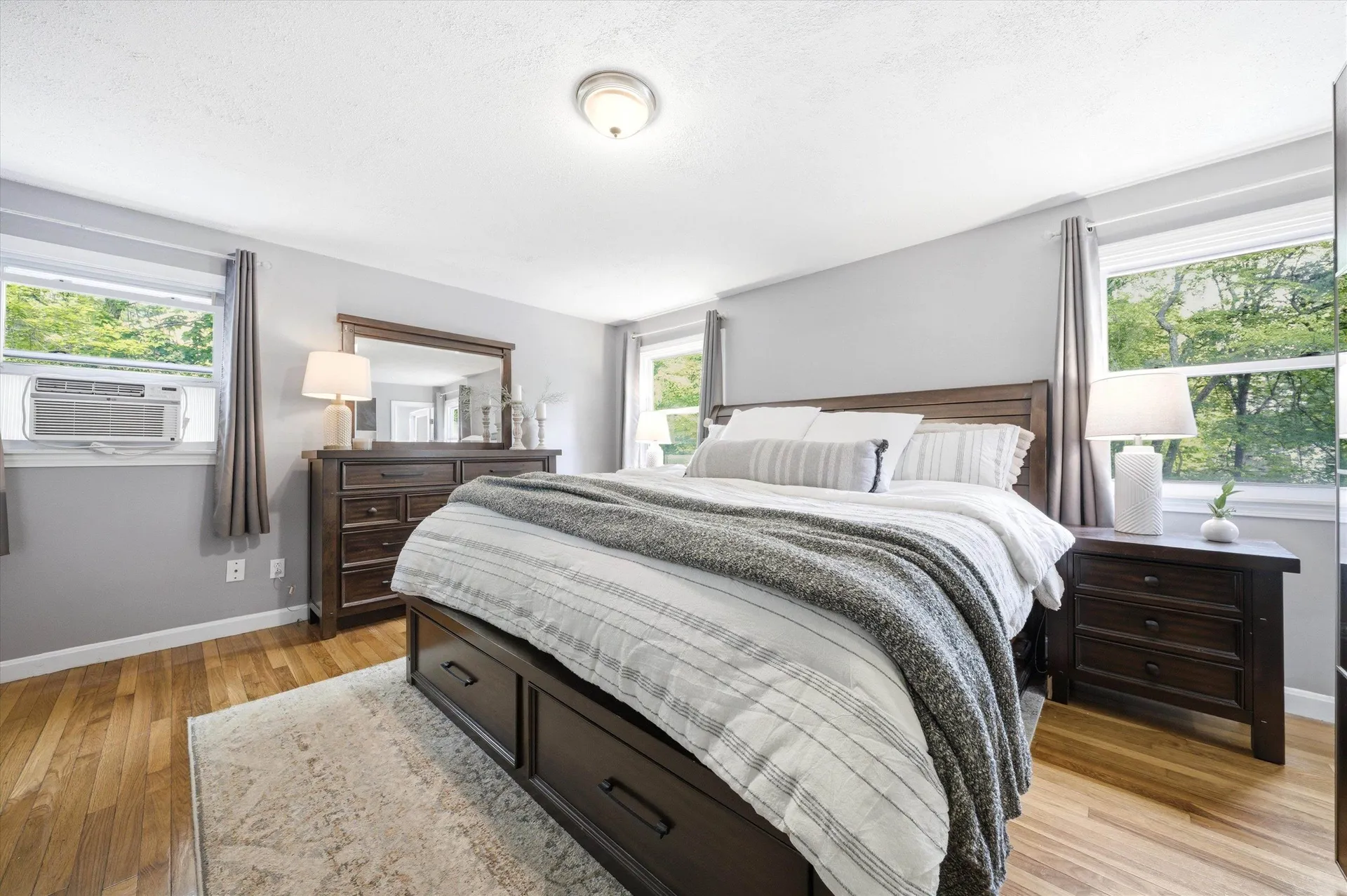 16 Glenwood Drive Goffstown NH 03045