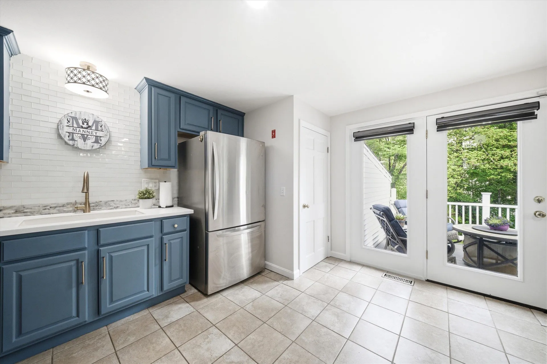 16 Glenwood Drive Goffstown NH 03045