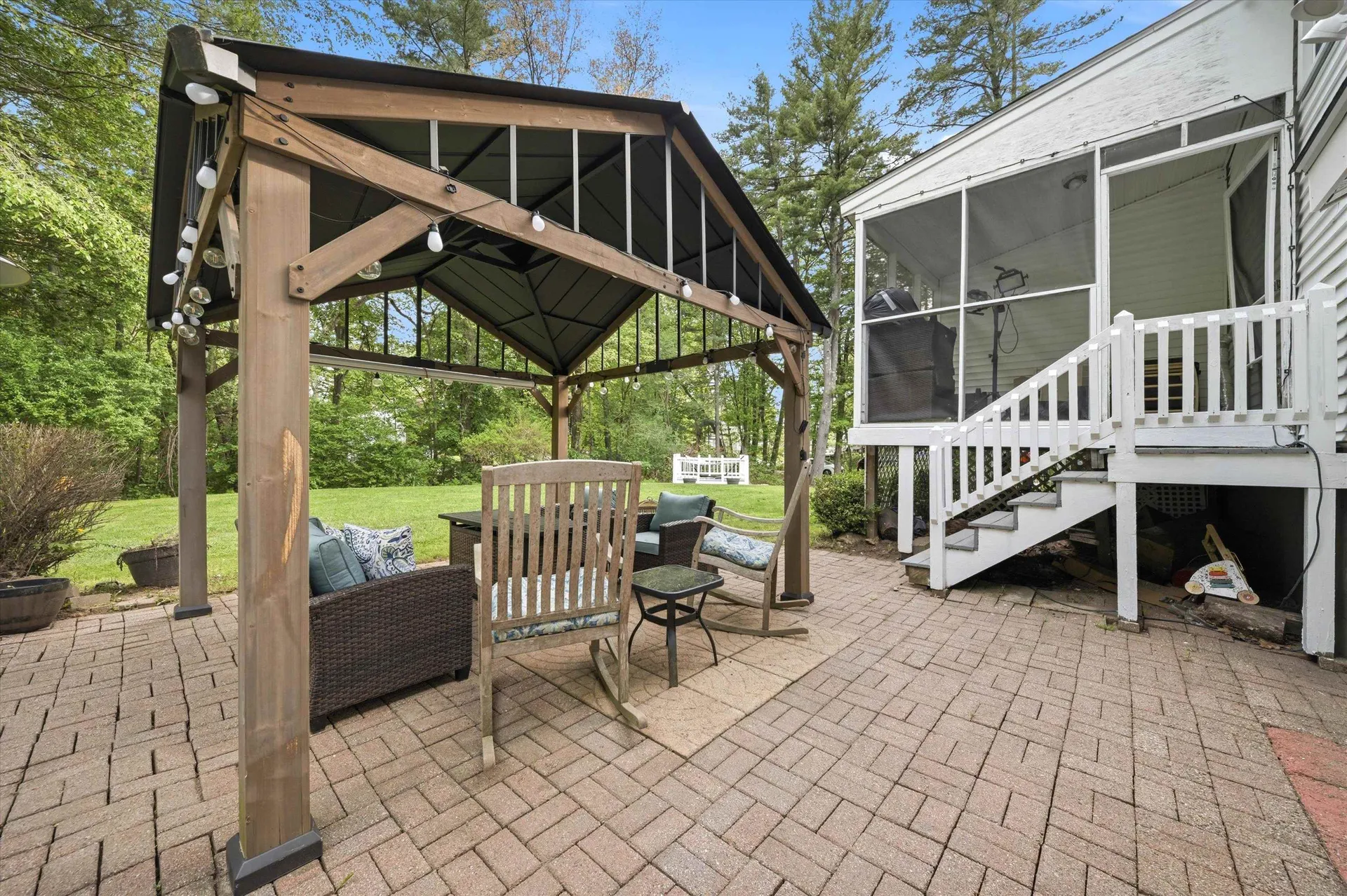 16 Glenwood Drive Goffstown NH 03045