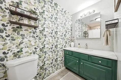 16 Glenwood Drive Goffstown NH 03045