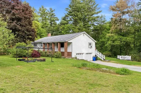 16 Glenwood Drive Goffstown NH 03045