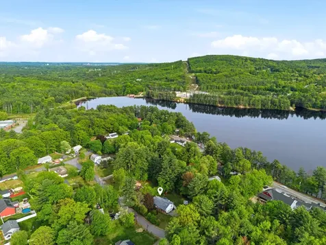 16 Glenwood Drive Goffstown NH 03045