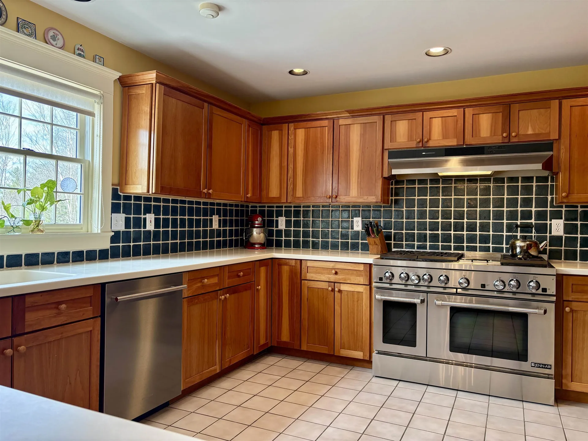 29 Carriage Lane Hanover NH 03755