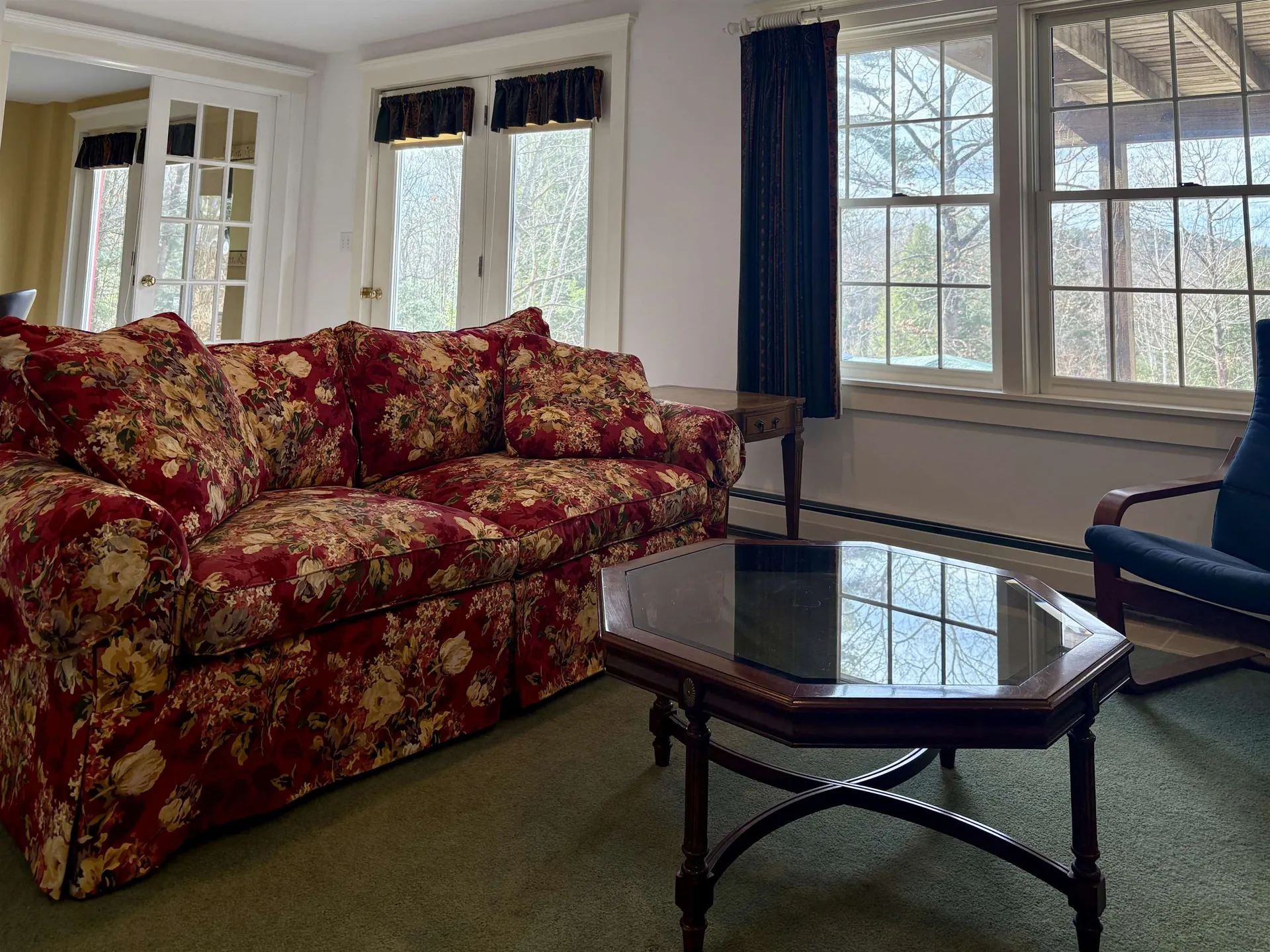 29 Carriage Lane Hanover NH 03755