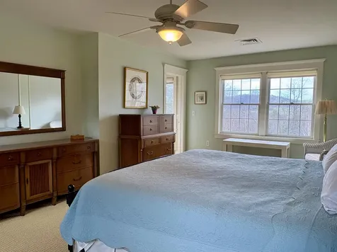 29 Carriage Lane Hanover NH 03755