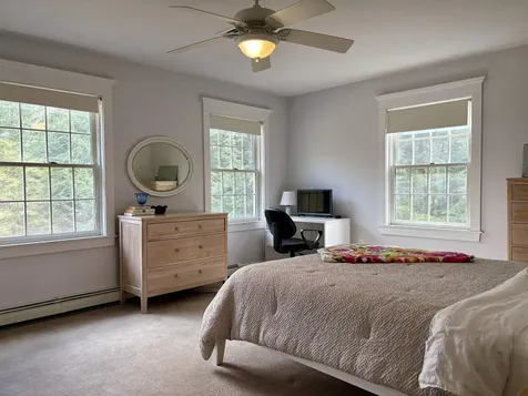 29 Carriage Lane Hanover NH 03755