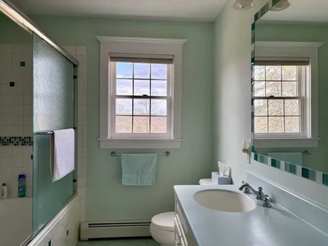 29 Carriage Lane Hanover NH 03755
