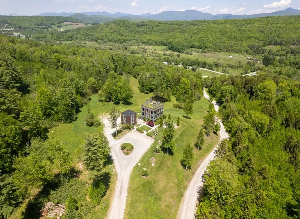 1450 Clarendon Avenue West Rutland VT 05777