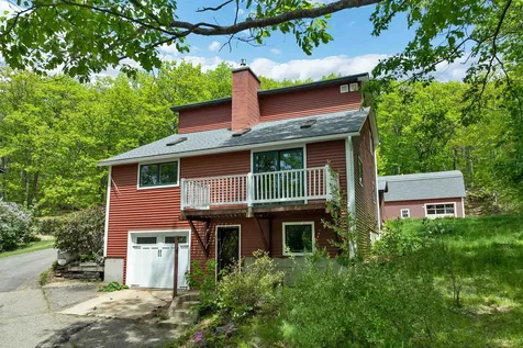 218 Main Street Alton NH 03809