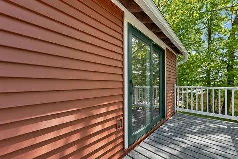 218 Main Street Alton NH 03809