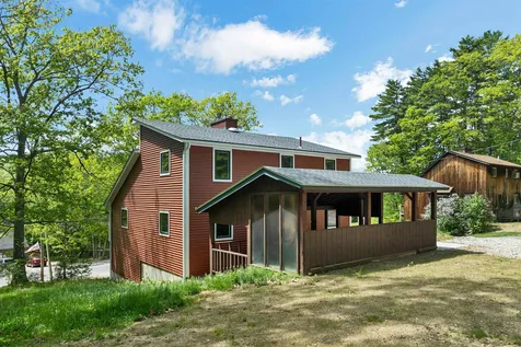 218 Main Street Alton NH 03809